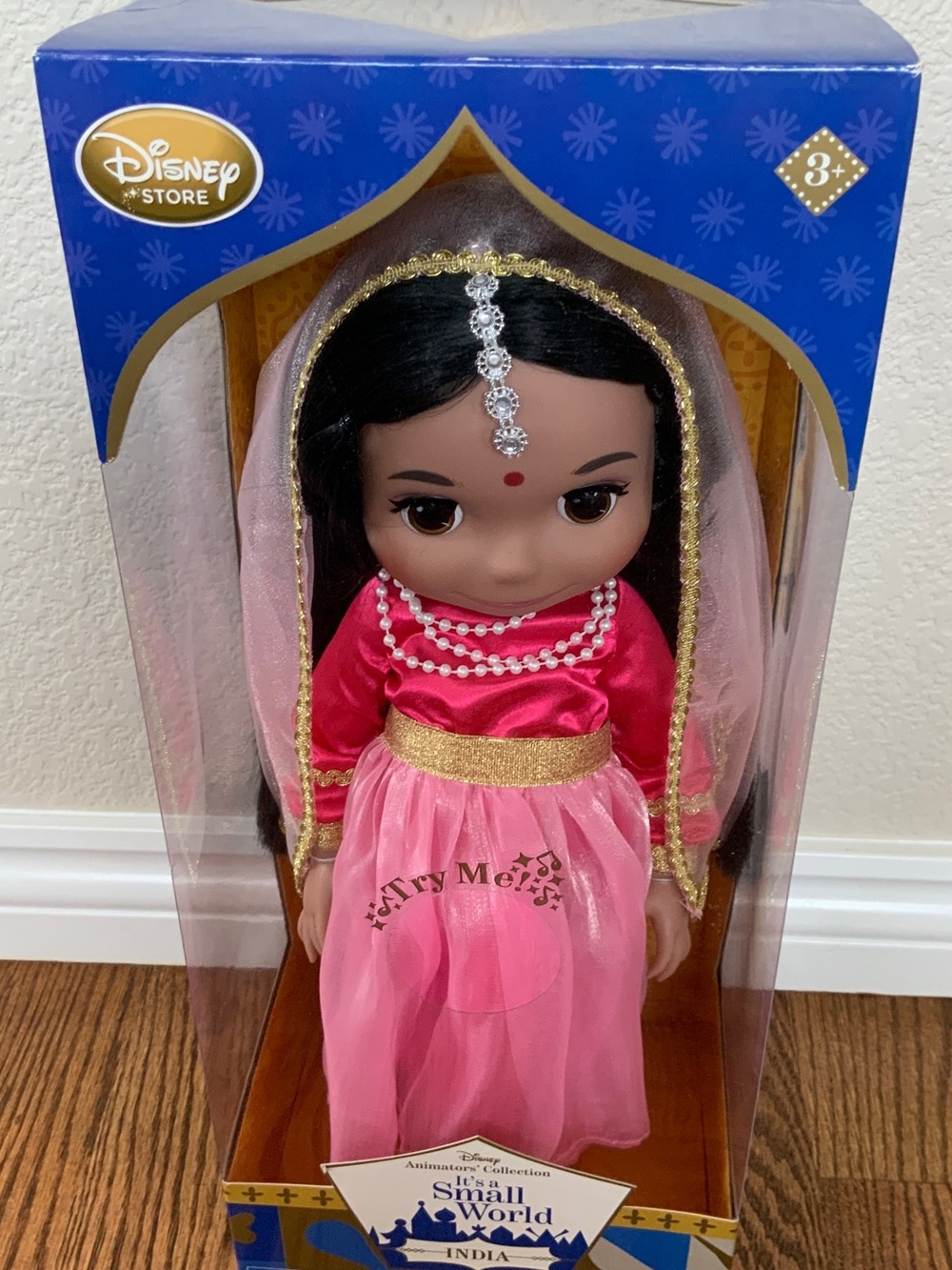Disney India It’s a Small World Animator’s Collection Singing Doll New in Box - Picture 12 of 12